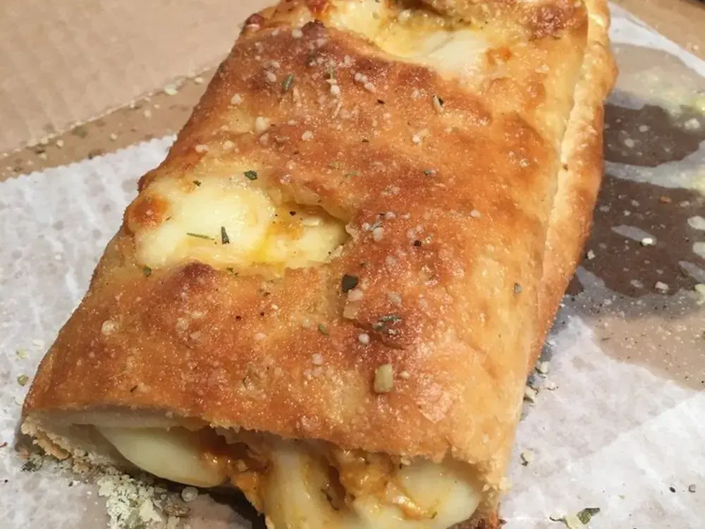 Buffalo Chicken Roll